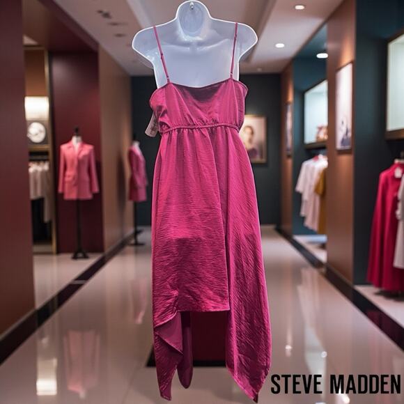 Steve Madden - Lucille Dress Size Medium NWT - Picture 5 of 6